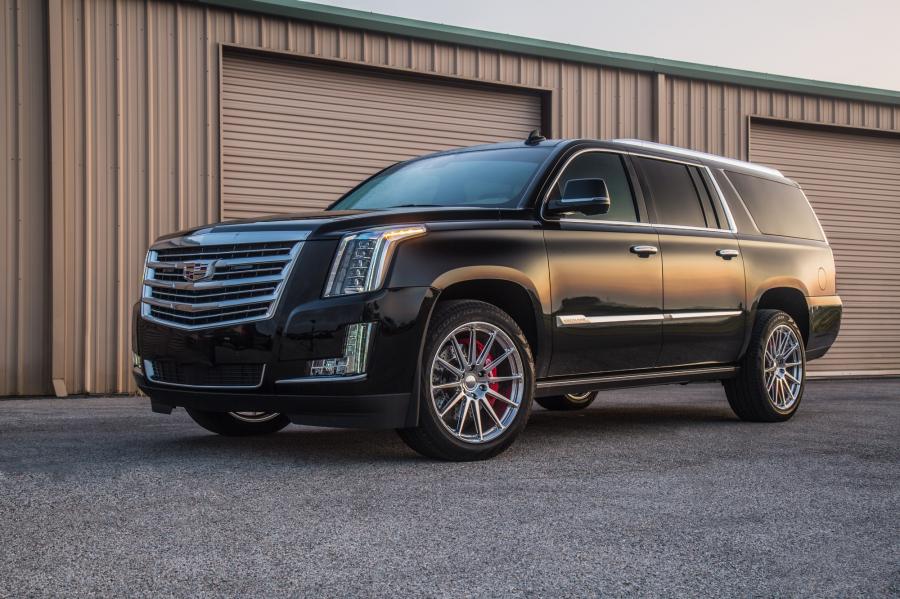  Cadillac Escalade ESV HPE650 Supercharged by Hennessey 2015 года  (фото 1 из 6)